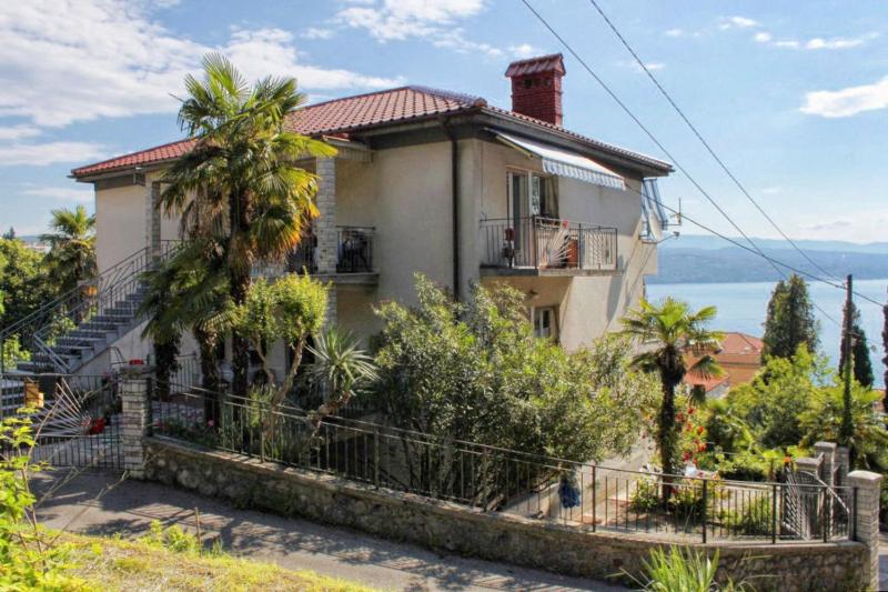 Apartments with a parking space Opatija - 7902 - image 1