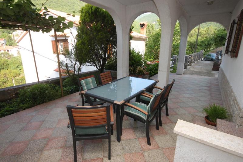 Two-Bedroom Apartment with Terrace image 4