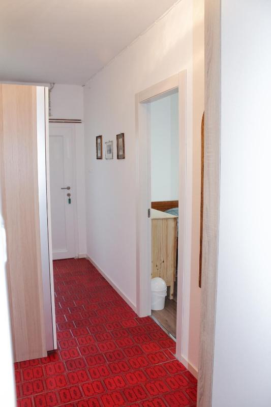 One-Bedroom Apartment with Terrace image 2