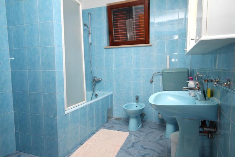 Apartment Tri Zala 9237d - image 17