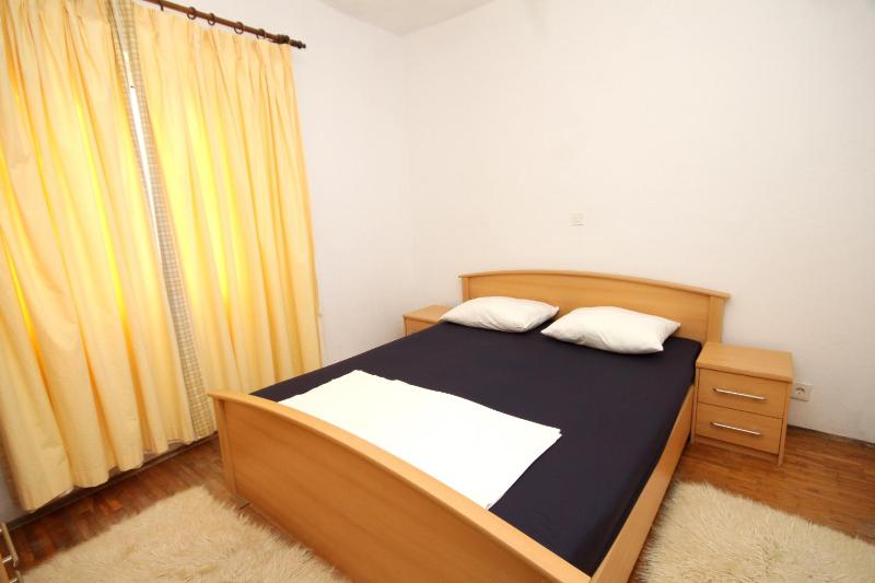 Apartments by the sea Kneza Korcula - 9164 - image 5