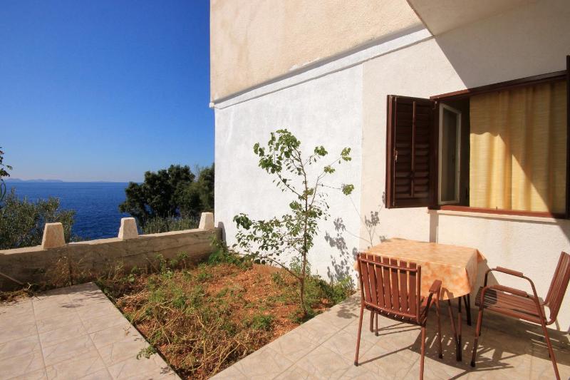 Apartments by the sea Zavalatica Korcula - 9274 - image 15
