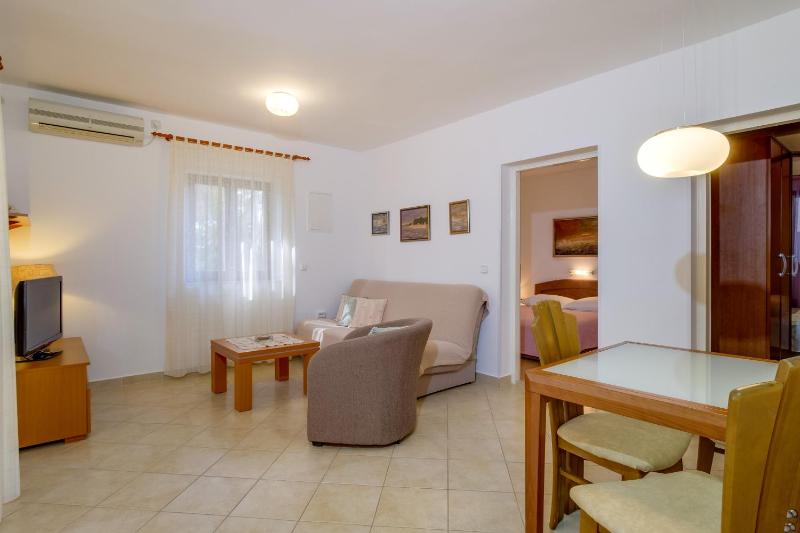 Two-Bedroom Apartment with Terrace image 4