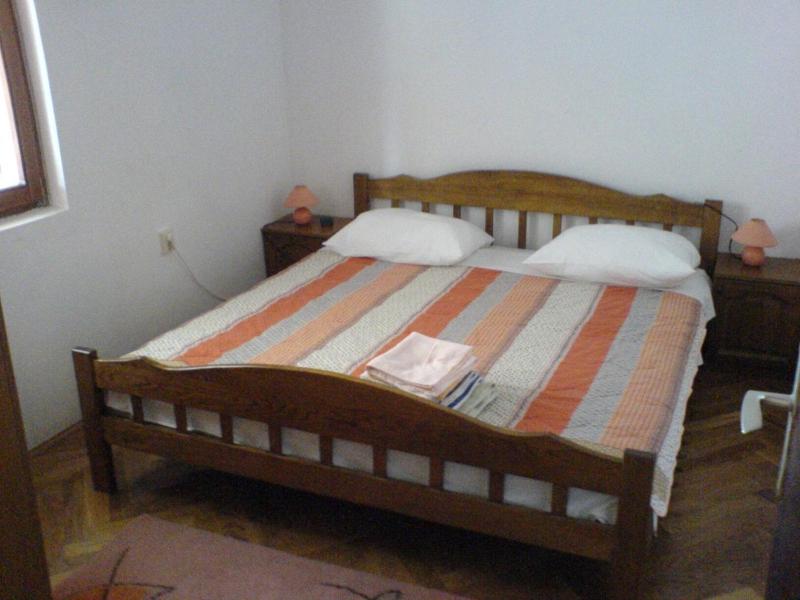 Two-Bedroom Apartment with Terrace and Sea View image 1