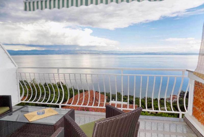 Studio with Terrace and Sea View image 2