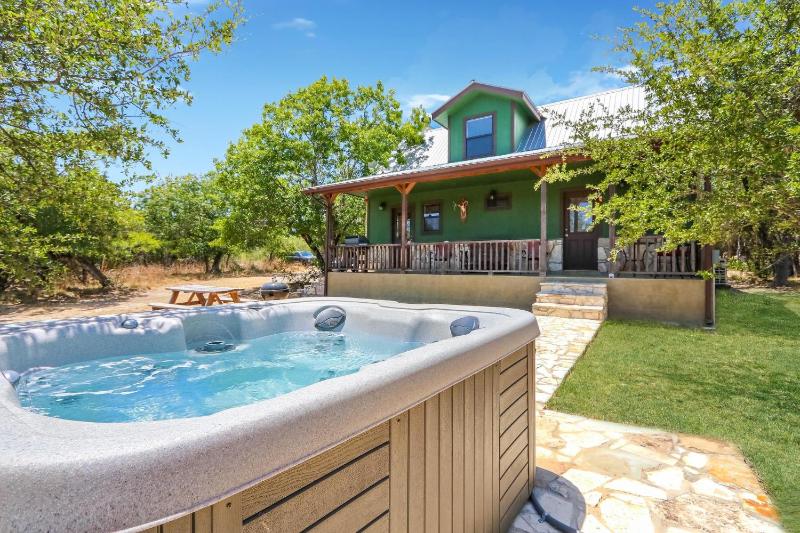 DoDo's Cabin Images
