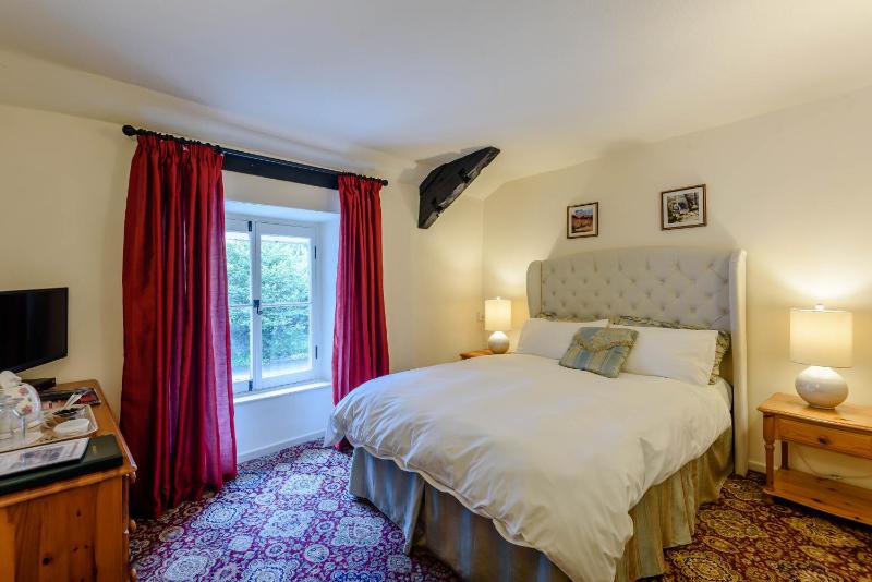 Double Room image 2