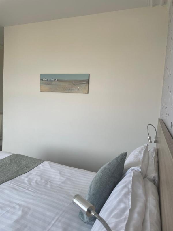 Double Room with Sea View image 4