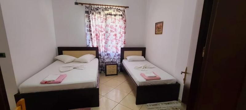 Family Double Room image 2