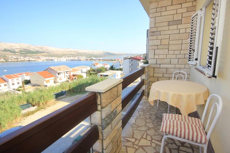 Two-Bedroom Apartment with Terrace and Sea View image 4