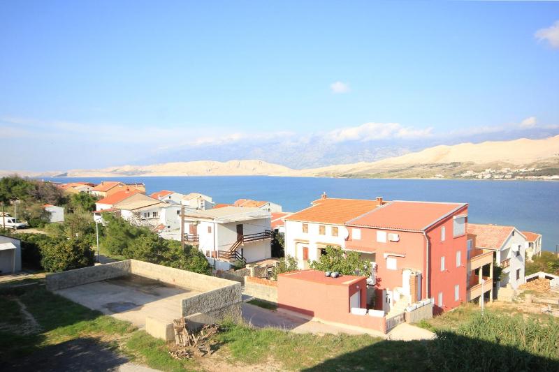 Two-Bedroom Apartment with Terrace and Sea View image 3