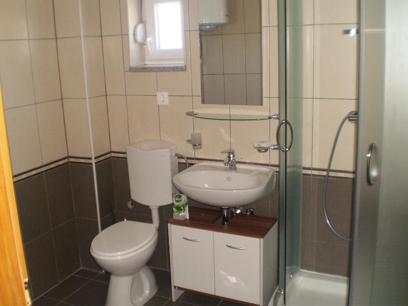 One-Bedroom Apartment with Terrace image 4