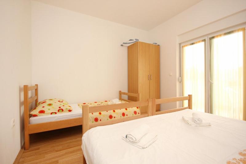 One-Bedroom Apartment with Terrace image 3