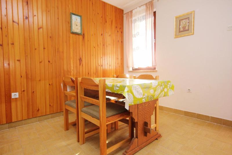 Apartments by the sea Pag - 9355 - image 12