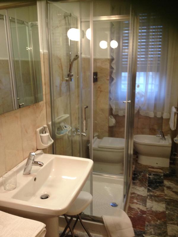 Double or Twin Room with Side Sea View image 2