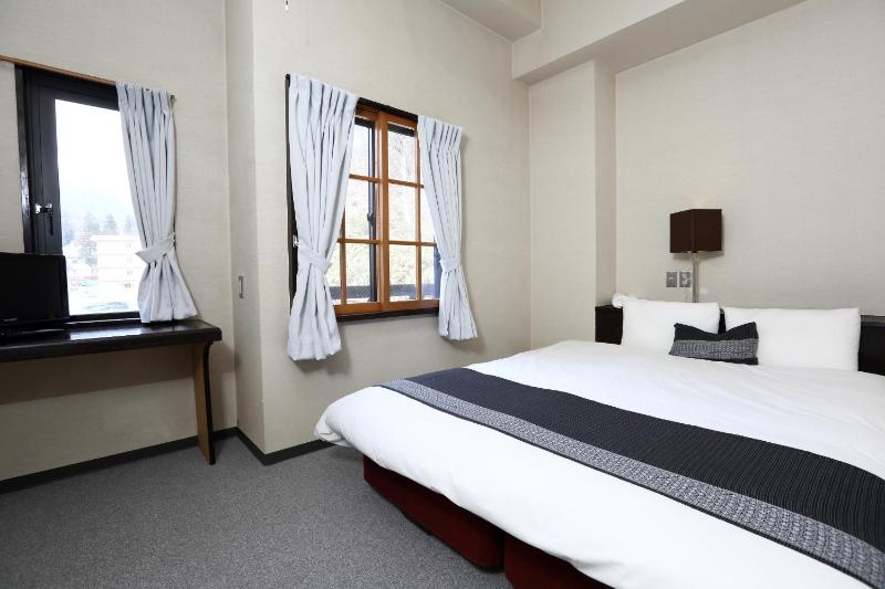 Hakuba Gondola Hotel - image 40