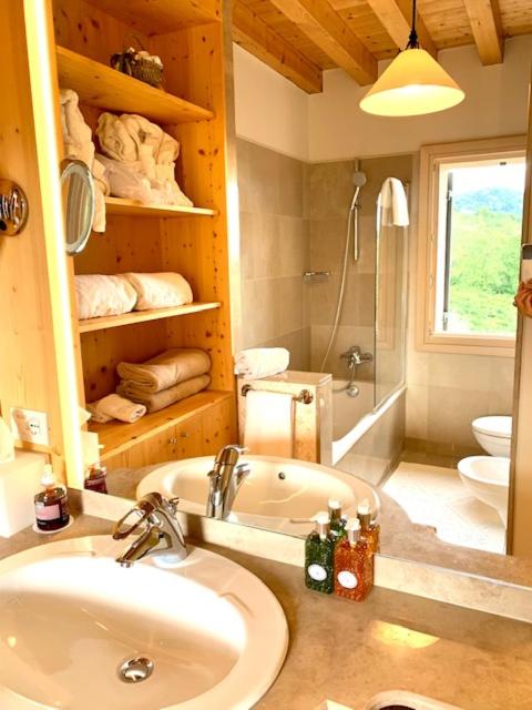 One-Bedroom Chalet image 3