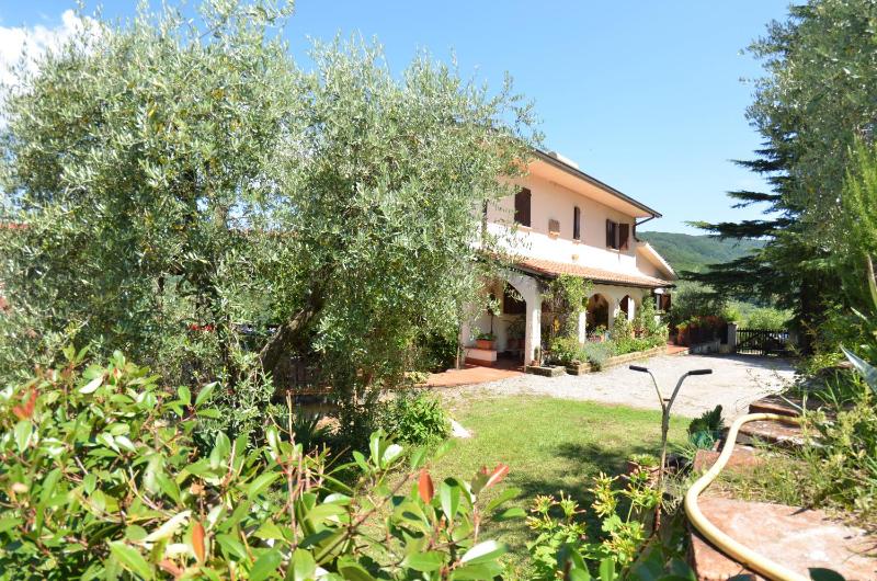 Two-Bedroom Holiday Home image 4
