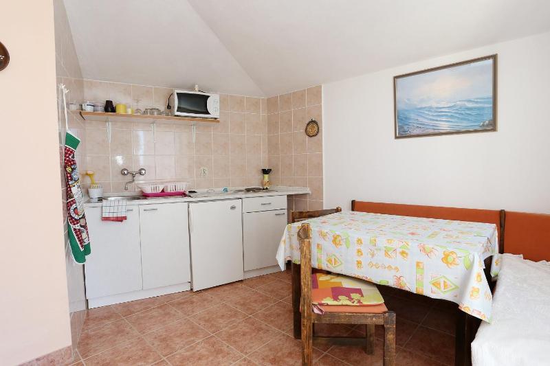 Apartments with parking space Zivogosce - Porat Makarska - 10032 - image 40