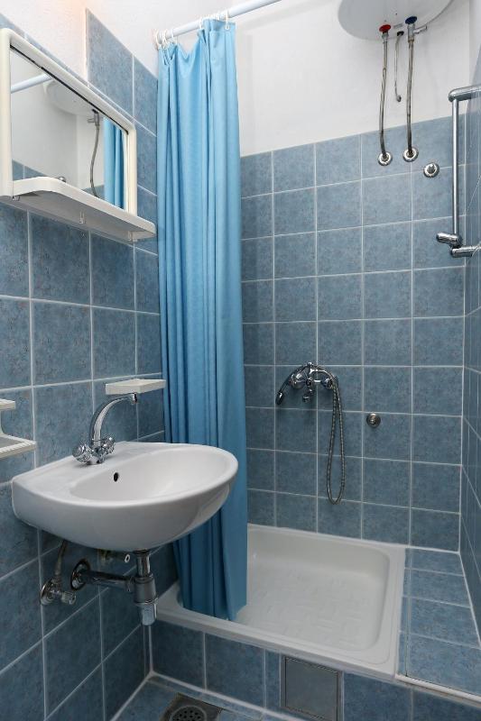 Apartment Igrane 10033a - image 20