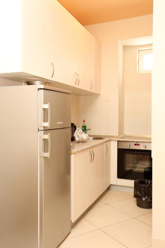 Apartments with WiFi Split - 10247 - image 4