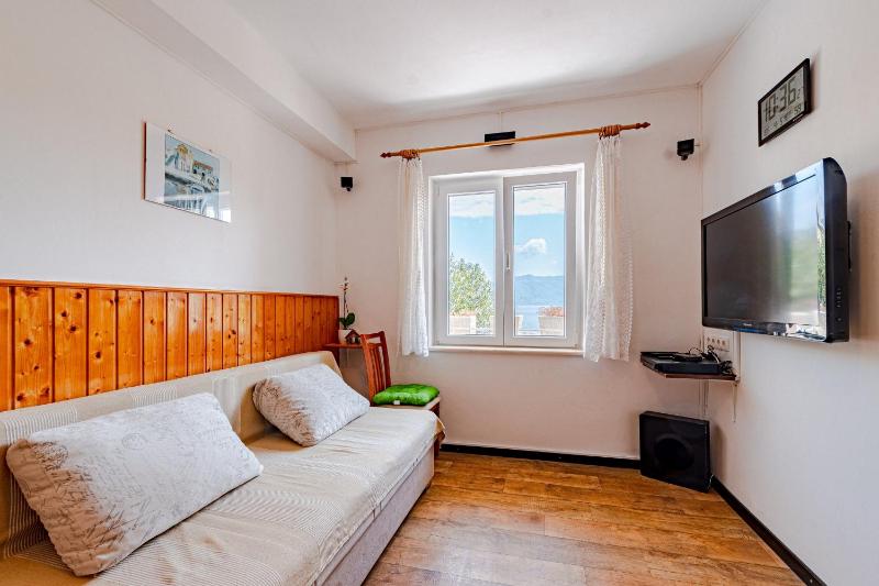 Two-Bedroom Apartment with Terrace and Sea View image 1