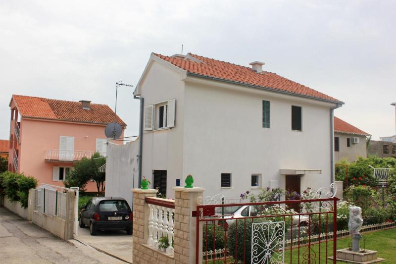 Apartments with parking space Orebic Peljesac - 10073 - image 2