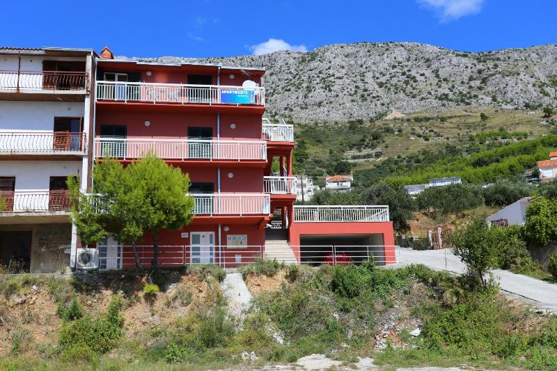 Apartments with parking space Stanici Omis - 10324 - image 41