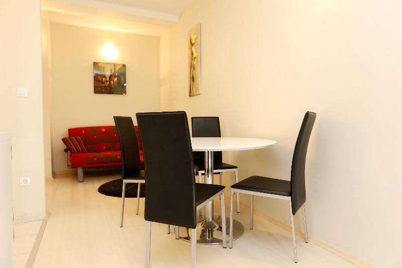 Apartments with parking space Stanici Omis - 10324 - image 16