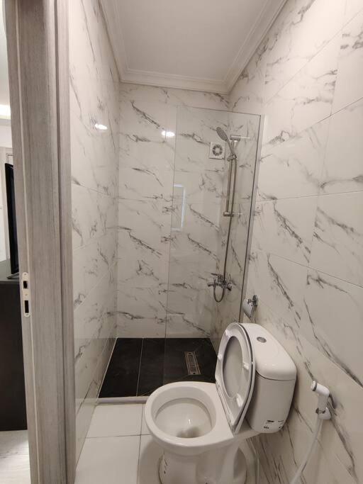 m2(41) luxury room royal view near all services - image 13