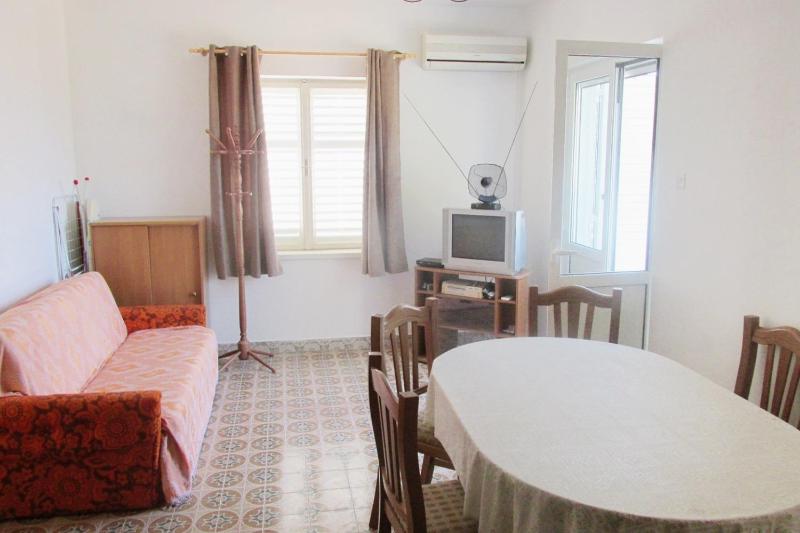 Two-Bedroom Holiday Home image 1