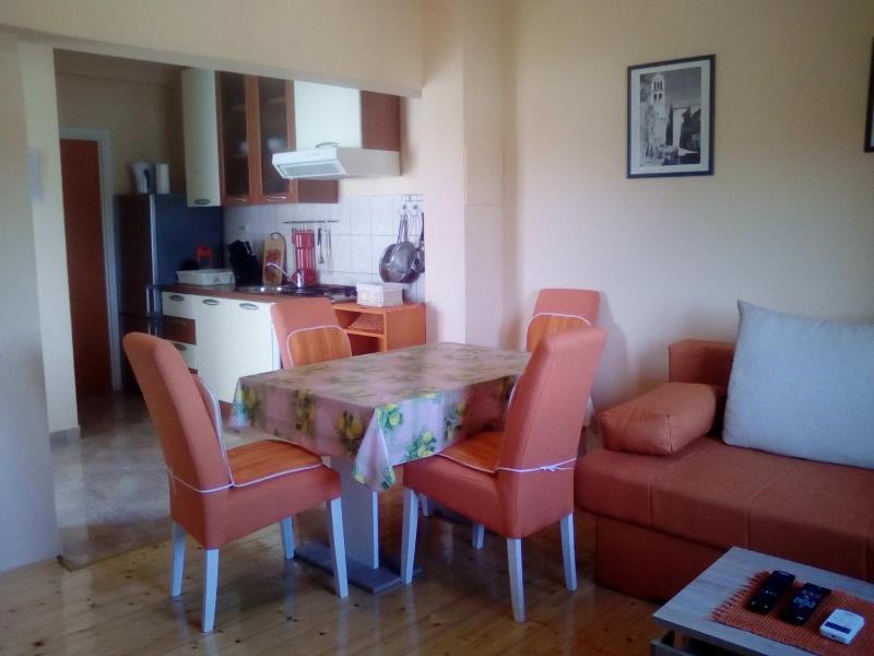 One-Bedroom Apartment with Balcony image 4