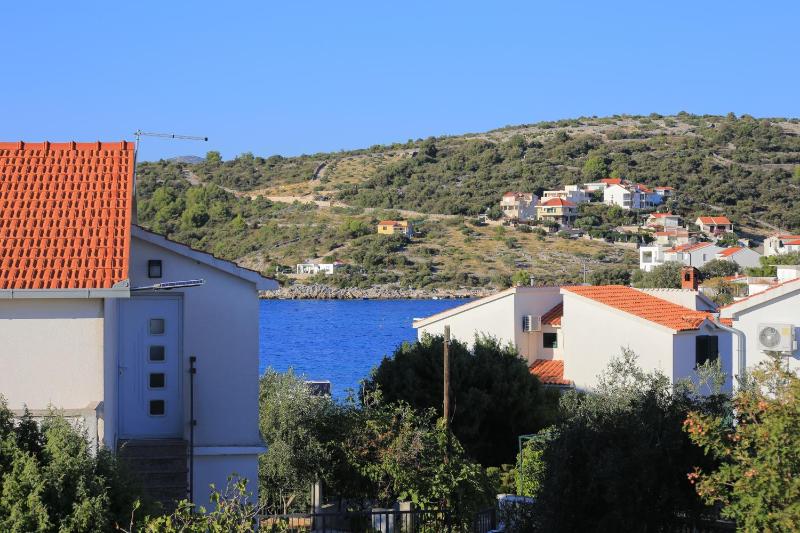 Two-Bedroom Apartment with Terrace and Sea View image 3