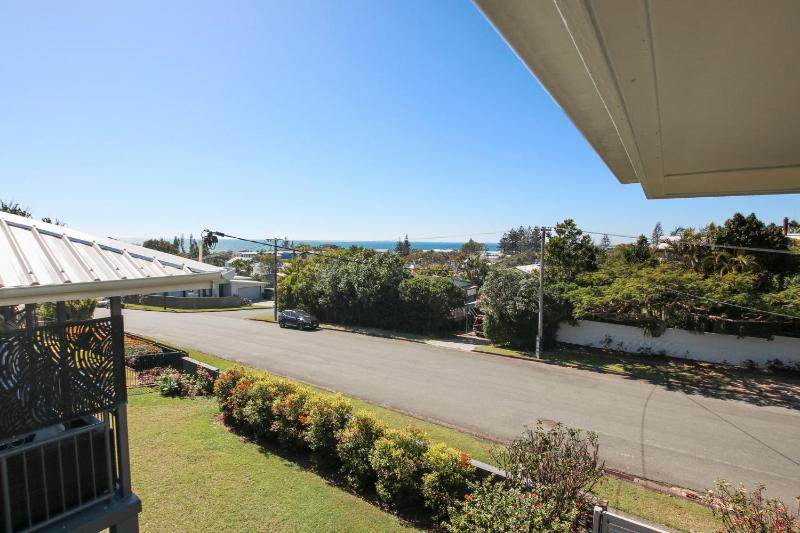 Henzell Street 28 Dicky Beach - image 6