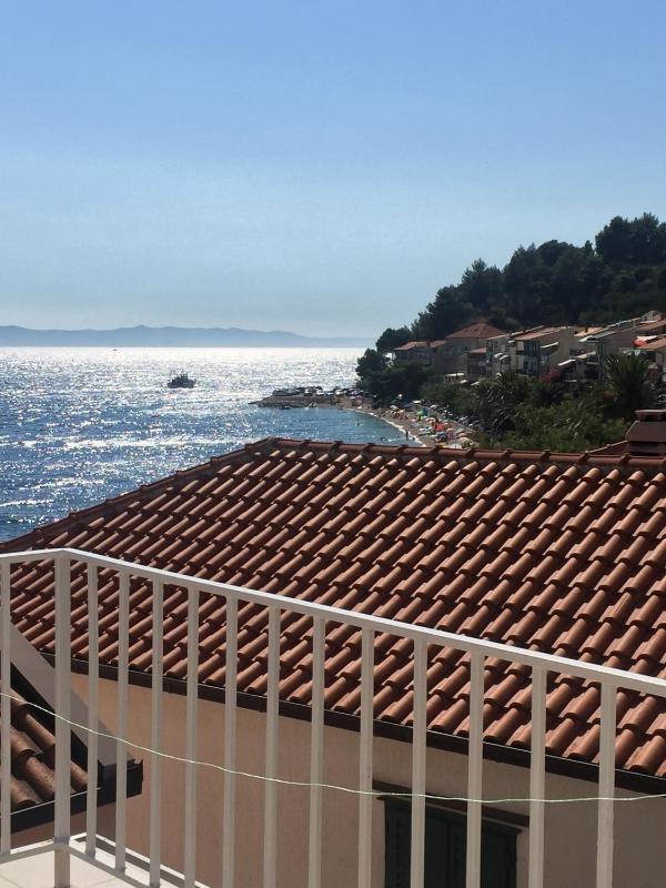 Two-Bedroom Apartment with Terrace and Sea View image 3