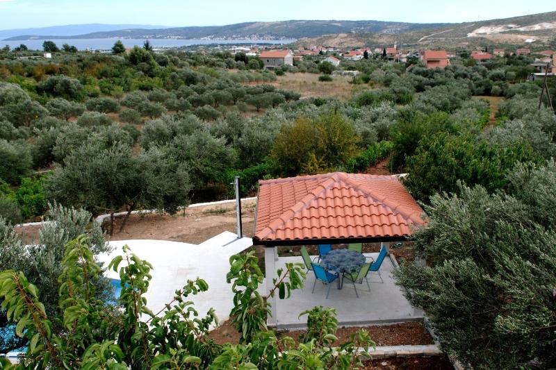 Three-Bedroom Holiday Home  image 3
