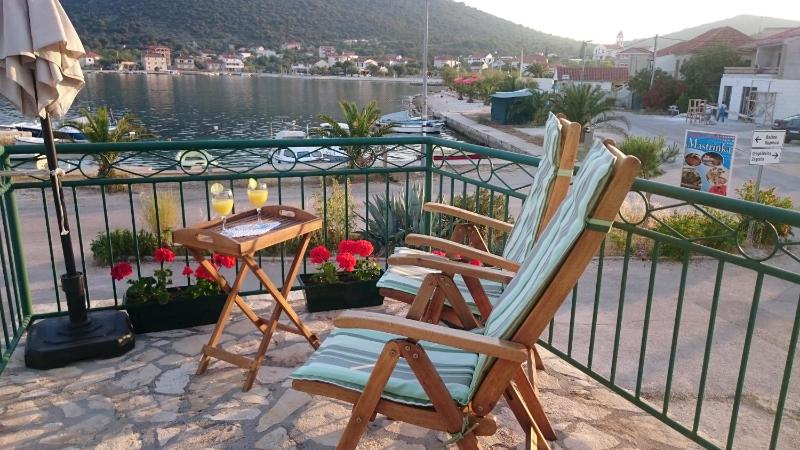 Two-Bedroom Holiday Home image 3