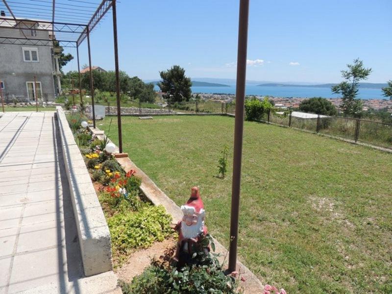 Apartments with parking space Kastel Stari Kastela - 12104 - image 21