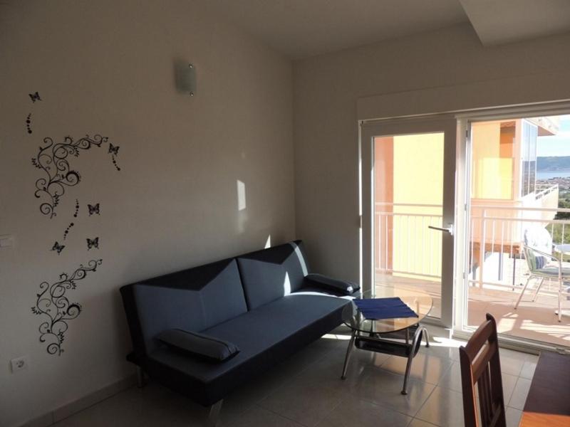 Apartments with parking space Kastel Stari Kastela - 12104 - image 20