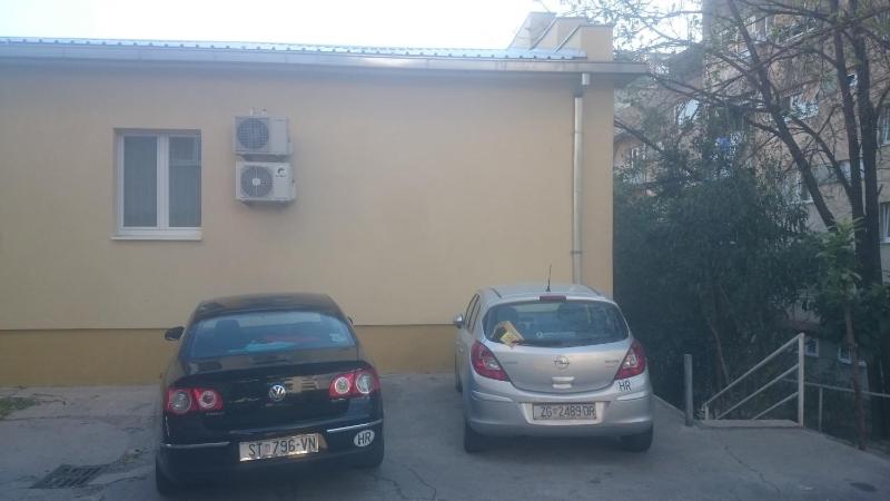 Apartments with WiFi Split - 12198 - image 3