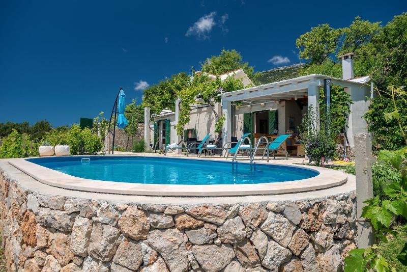 Family friendly house with a swimming pool Bol Brac - 12228 - image 18