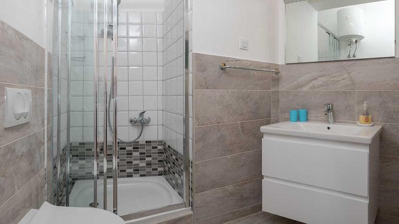 Family friendly house with a swimming pool Bol Brac - 12228 - image 15
