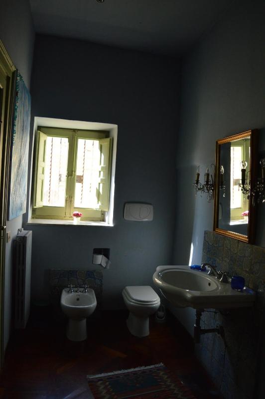 Triple Room image 3