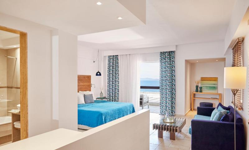 Junior Suite with Sea View image 1