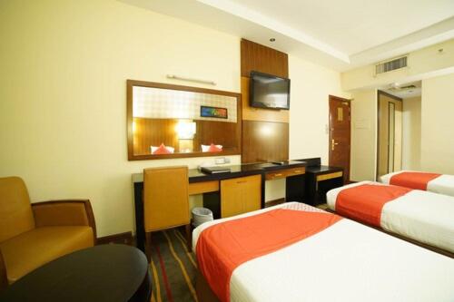 Standard Triple Room image 2