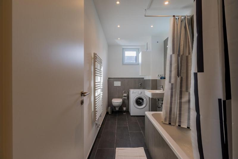 Two-Bedroom Apartment with Balcony image 3