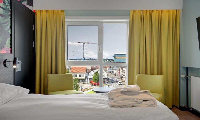 Business Double Room image 1
