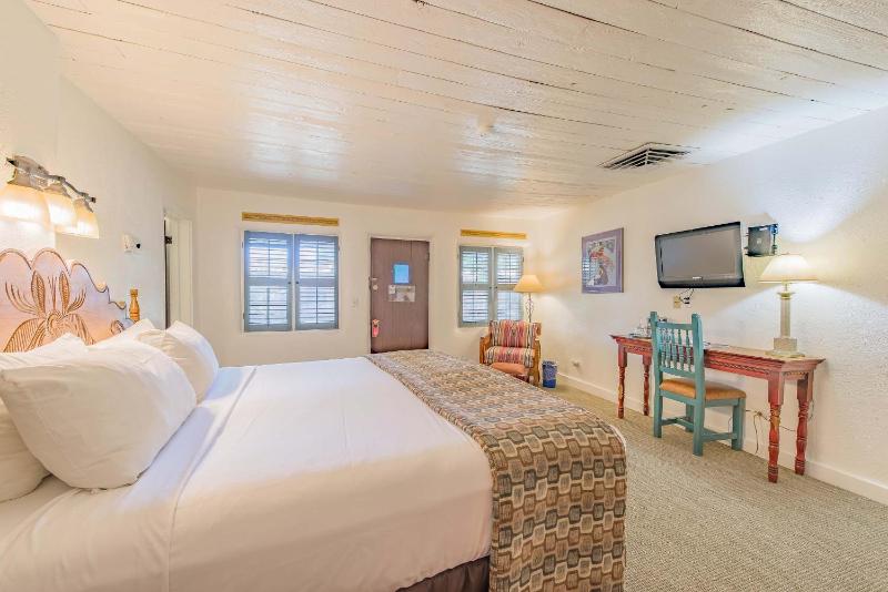 King Room image 4