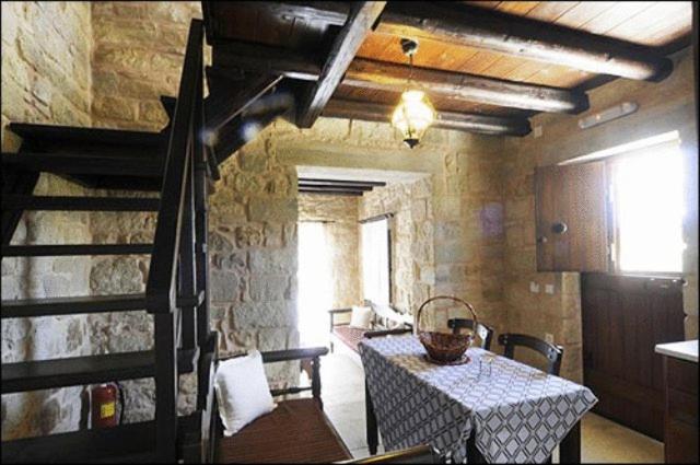 Apartment with Sea View (2 Adults) - Split Level image 2