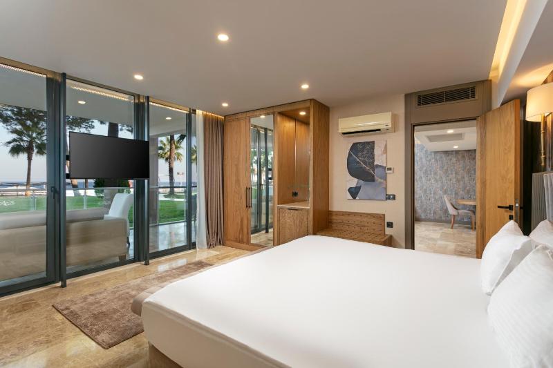 TERRACE SUITE image 1
